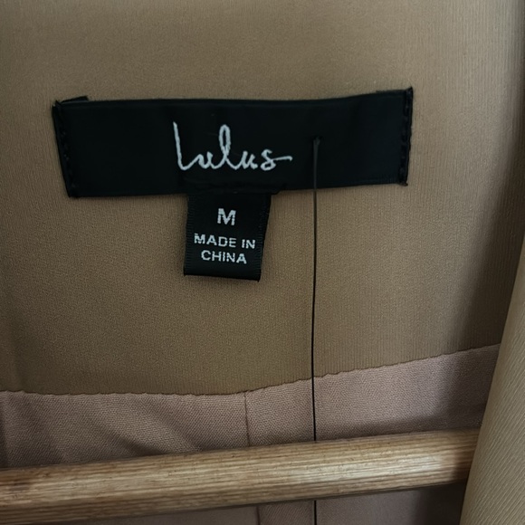 NWT LuLu's Wide Lapel Blazer - Picture 5 of 8